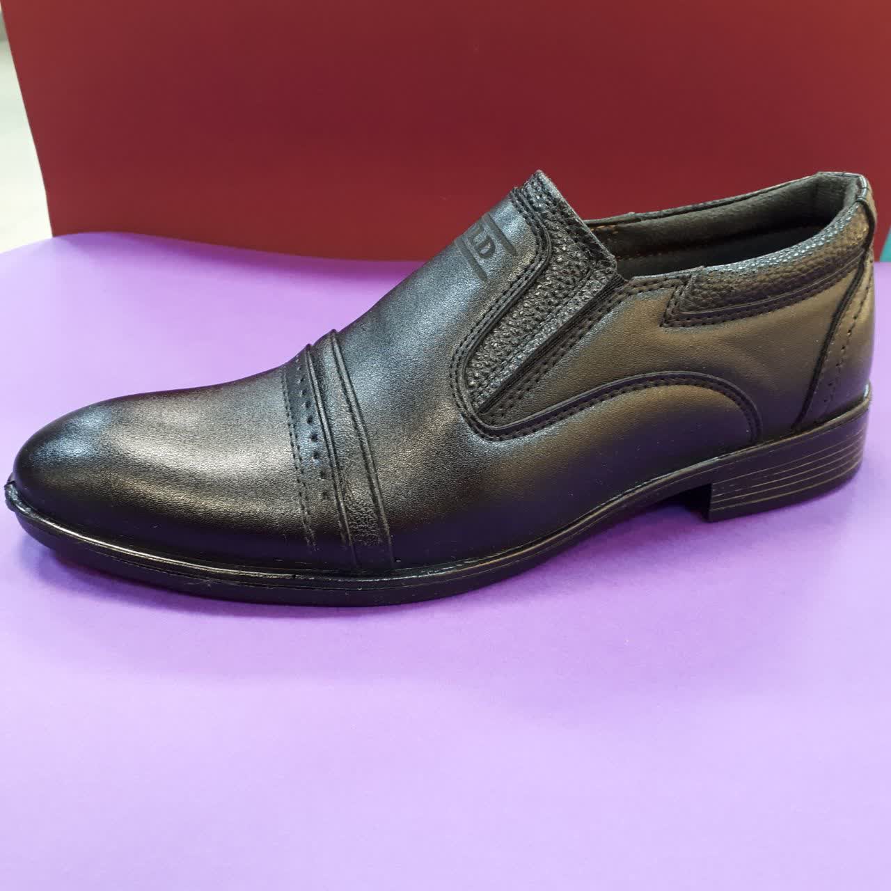 کفش اداری مجلسی صدرا جنس رویه چرم صنعتی زیره پیو ازسایز ۴۱ و۴۰ و۴۴